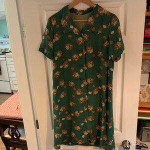 Elegant Green Floral Midi Dress